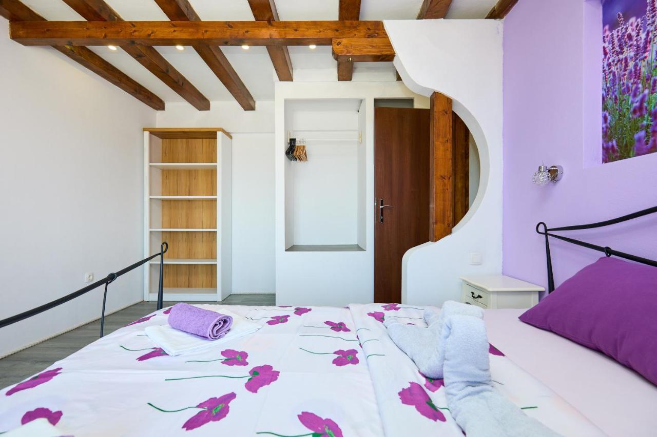 Stone House Biskup Apartment Babino Polje Ngoại thất bức ảnh